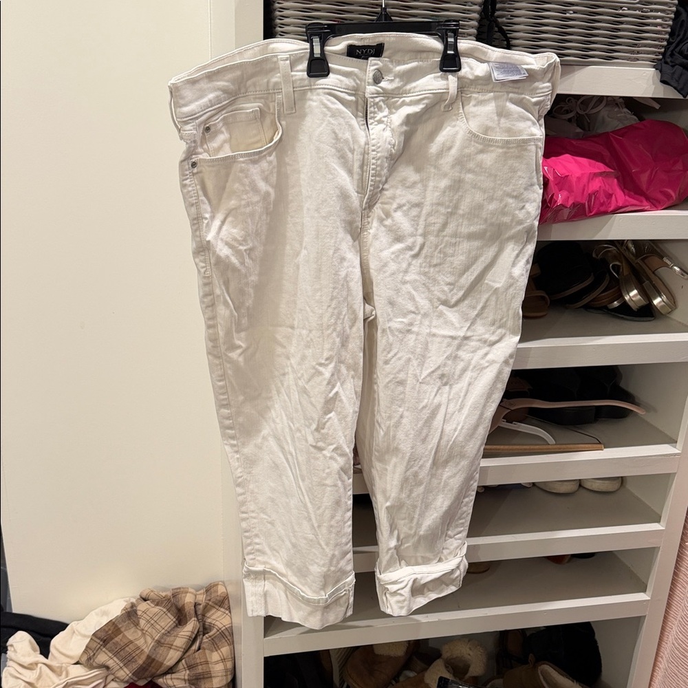 NYDJ White Cropped Ankle Jeans with Rolled Hem